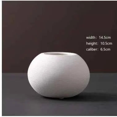 Minimalist White Ceramic Vase – Modern Home Decor Accent