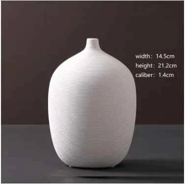 Minimalist White Ceramic Vase – Modern Home Decor Accent